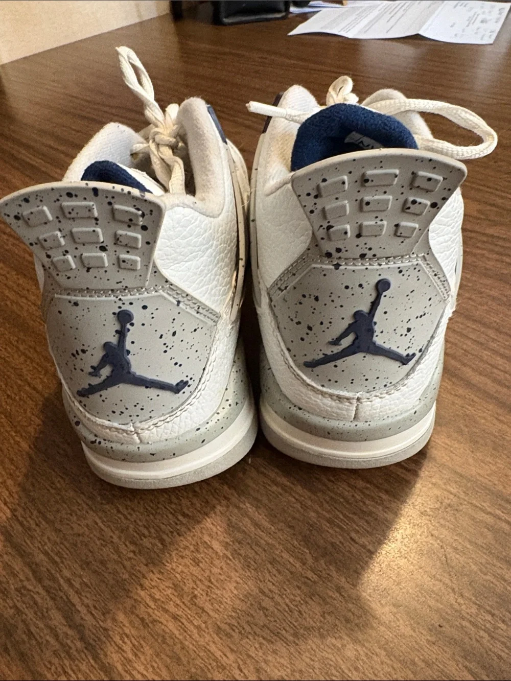 Nike Air Jordan 4 Retro Columbia Size 7 White Midnight Blue 136013-069 Sneakers